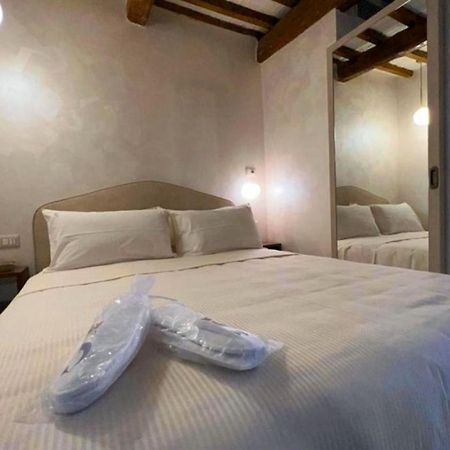 Dimora Storica Lo Svevo Hotel Jesi Kültér fotó